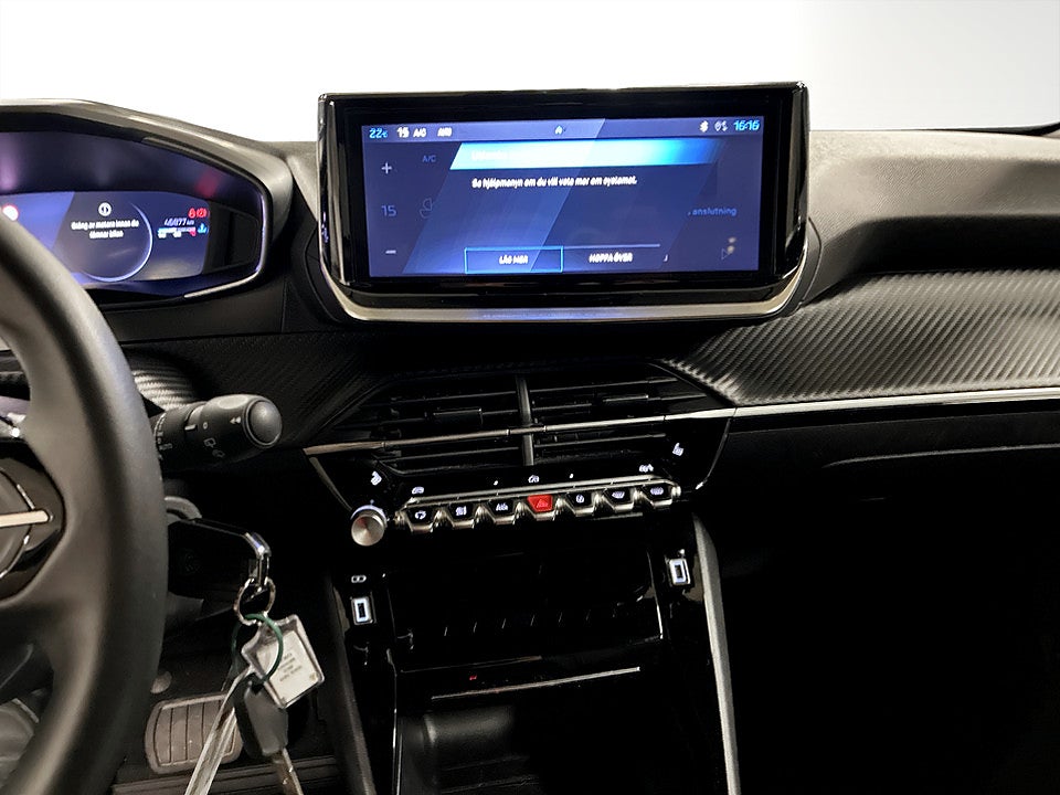 Bild på Peugeot 2008 Allure 1.2 PT 130hk B-KAMERA CARPLAY