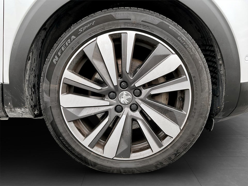 Bild på Peugeot 3008 GT HYBRID4 PHEV 300hk Aut AWD BACKKAMERA