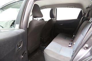 Halvkombi Toyota Yaris 22 av 25