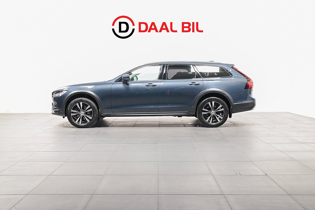 Volvo V90 Cross Country B4 AWD 197HK MOMENTUM DRAG B-KAM NAV