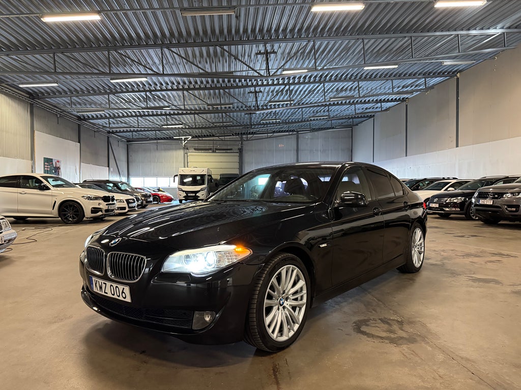 BMW 530 d Sedan Navi/PDC/Drag/Farthållare