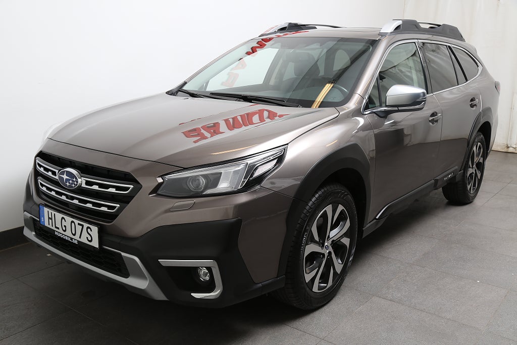 Subaru Outback 2,5i XFuel Touring AWD Skinn I Taklucka I H/K I Drag 2021