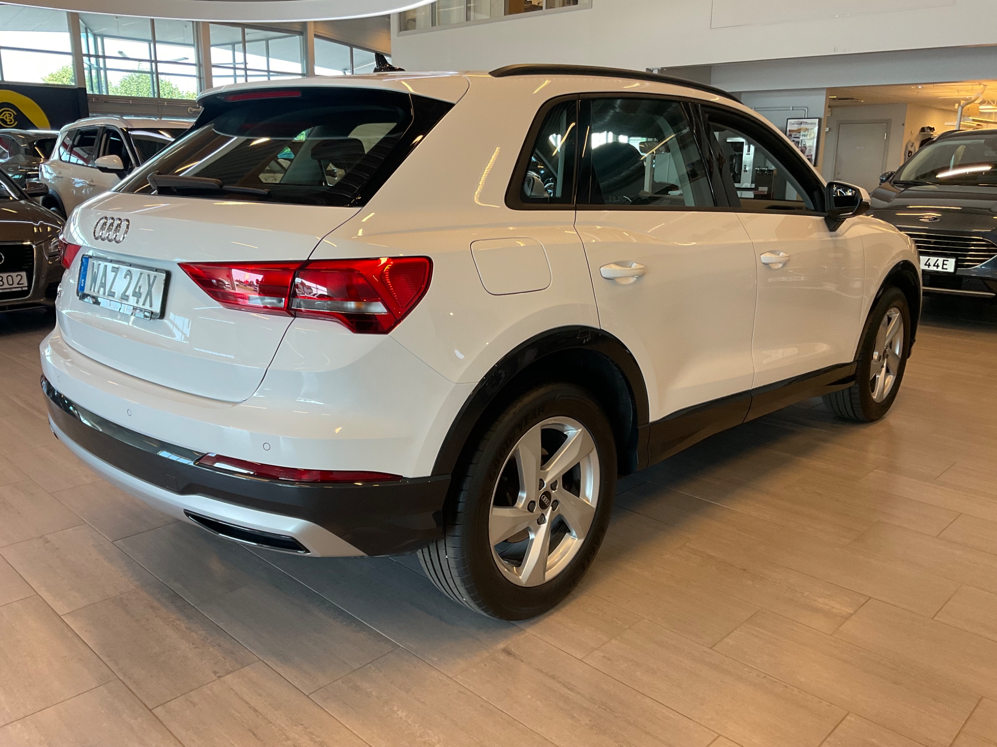 Audi Q3 2024, bild 4/46