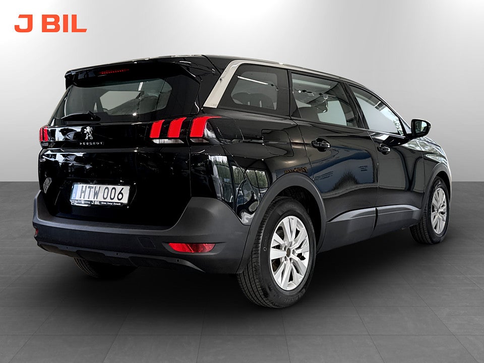 Bild på Peugeot 5008 Active Pack 1.2 PT 130hk 7-SITS B-KAMERA CARPLAY