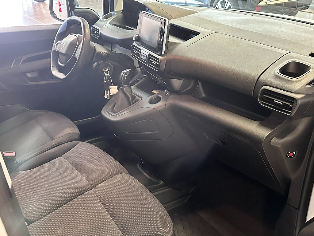 Peugeot Partner 1.5 BlueHDi 3-sits 100hk Euro 6 thumbnail