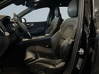 Volvo XC60 Recharge T8 AWD R-Design S&V-hjul/Carplay/MOMS/Pano