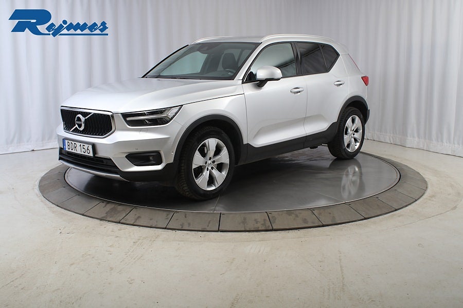 Volvo XC40 D3 AWD Momentum Advanced Edition