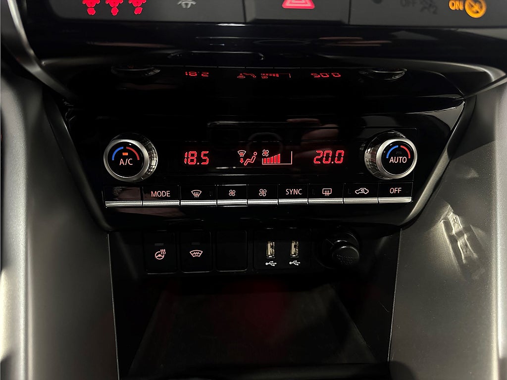 Bild på Mitsubishi Eclipse Cross Business Instyle PHEV 2.4 188hk Aut 4WD - PANORAMA