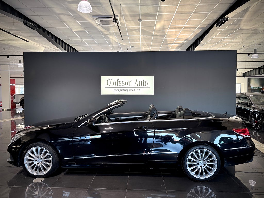 Mercedes-Benz E 220 d Cabriolet Avantgarde AMG fälgar Läder - bild 2