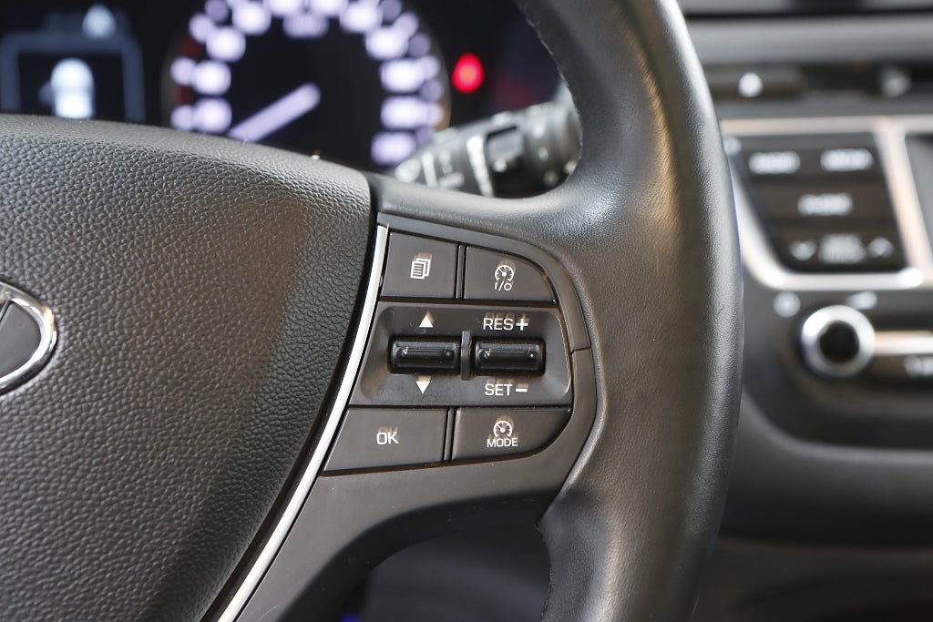 Hyundai i20 1,4 Premium 101hk 5D Panorama Kamera