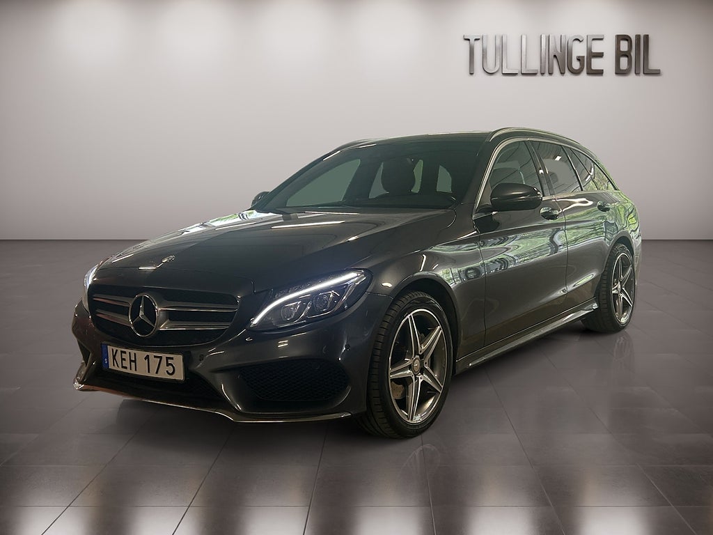 Mercedes-Benz C 220 T d 4M AMG Burmester Backkamera Värmare Drag Läder