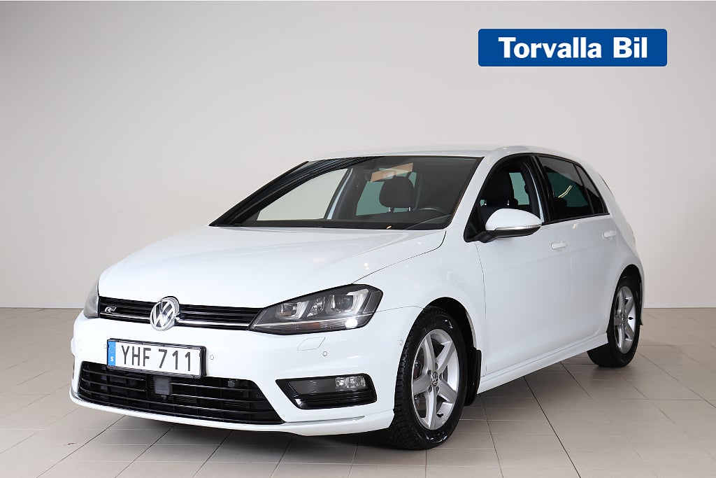 Volkswagen Golf R-Line 1.4 TSI 150hk Aut Drag M-värmare B-kamera V-hjul