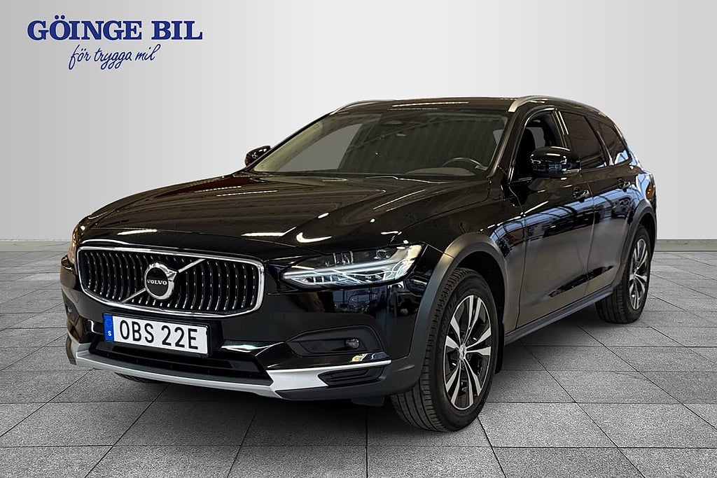 Volvo V90 Cross Country B4 AWD Diesel Adv Edt Drag/ Navi/ Kamera/ Värmare/ Tonade ru...