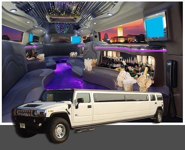 Hummer H2 Limo Megastretch Limousine 2005, photo 2/25