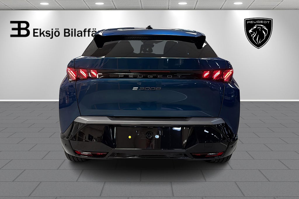 Peugeot E-3008, 214hp, 2026