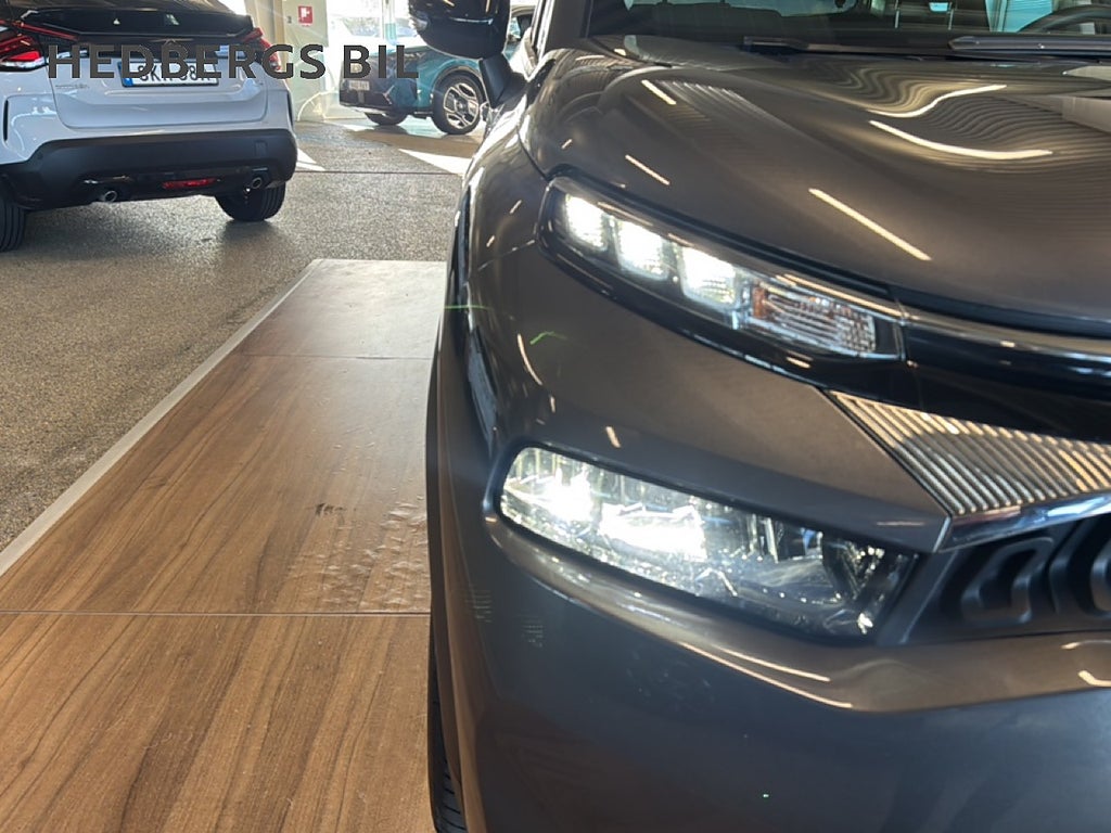 Citroën C3 Aircross Shine 1.2 PureTech 130HK thumbnail