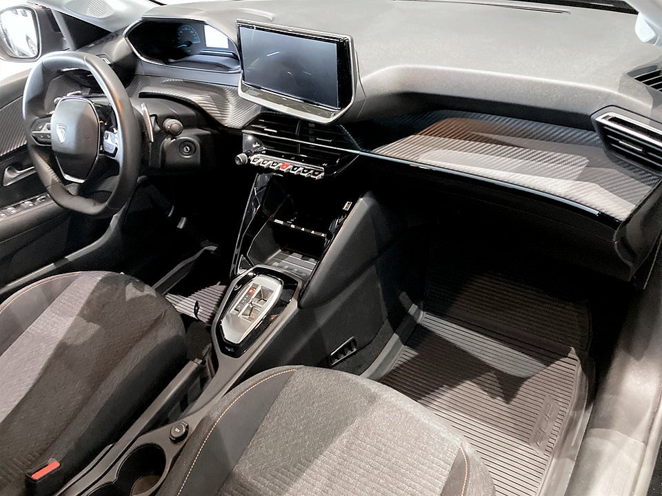 Bild på Peugeot 208 Style Hybrid 100hk Aut CARPLAY BACKSENSORER