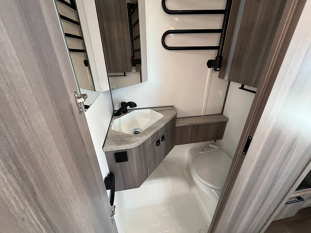 Kabe Estate 470 GLE / Långbädd / ALDE / Resevagn / 2495kr/mån - Kabe