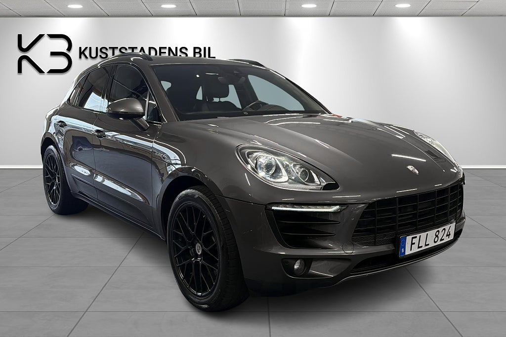 Porsche Macan S Diesel PDK Sport Chrono Panorama Drag Värmare *SÅLD*