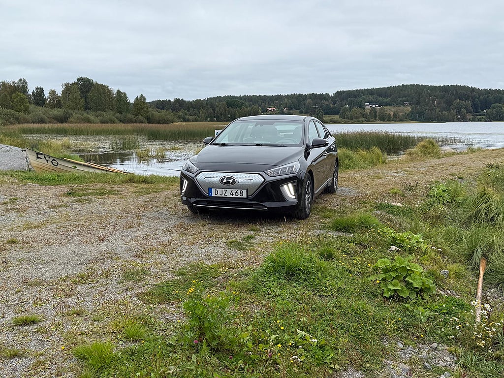 Hyundai IONIQ Premium Electric 38.3 kWh - Vhjul
