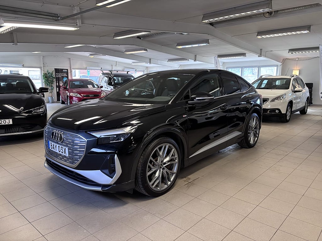 Audi Q4 50 Sportback e-tron quattro Comfort, S Line