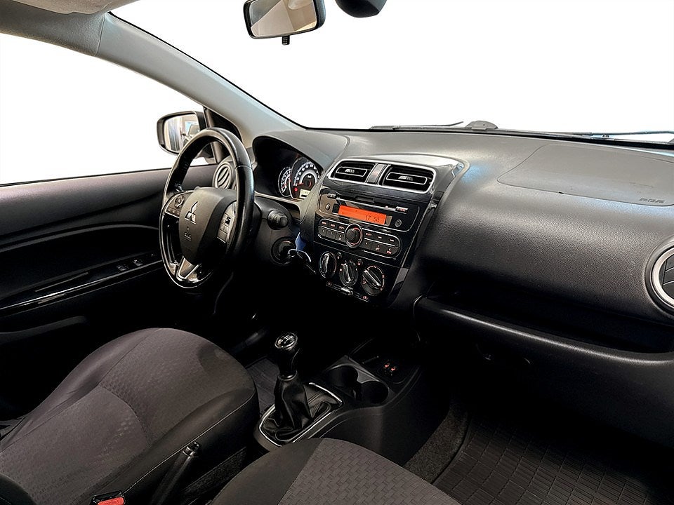 Bild på Mitsubishi Space Star Komfort 1.2 80hk - FARTHÅLLARE