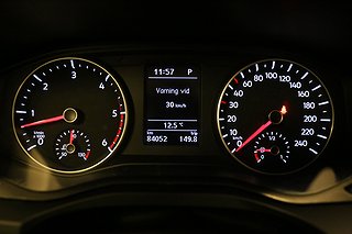 Transportbil - Flak Volkswagen Amarok 9 av 15