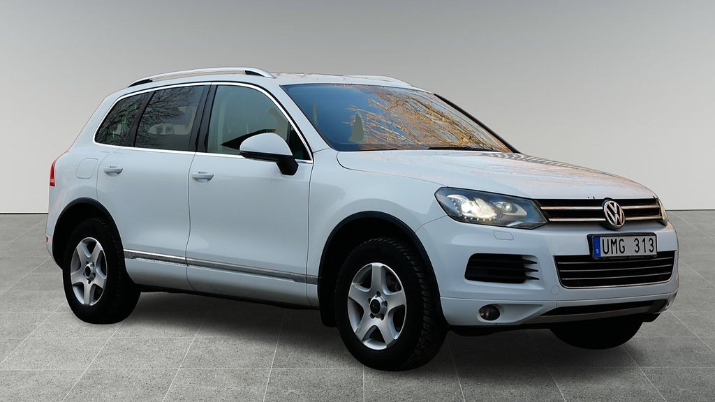 Volkswagen Touareg V6 4-Motion | 870 kr/mån | Drag | Värm...