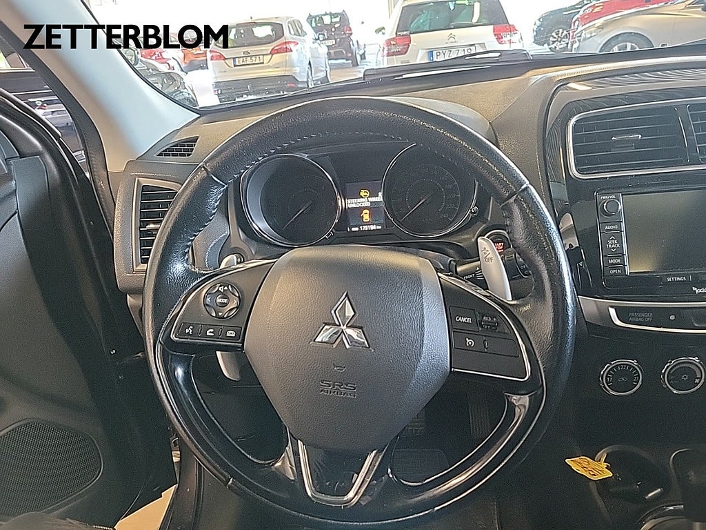 Kombi Mitsubishi ASX 12 av 13