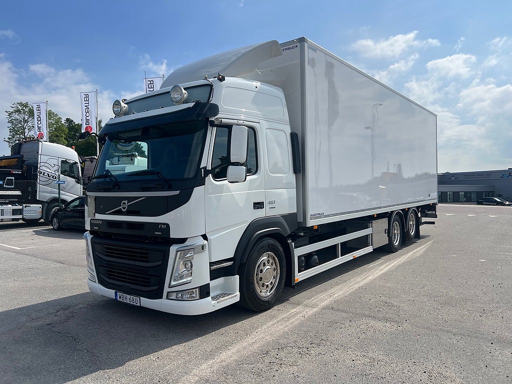 Volvo FM13 410 6x2 Skåpbil, *17 400 Mil*, Euro 6