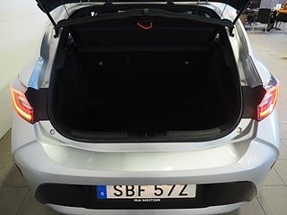 Halvkombi Toyota Corolla 20 av 20