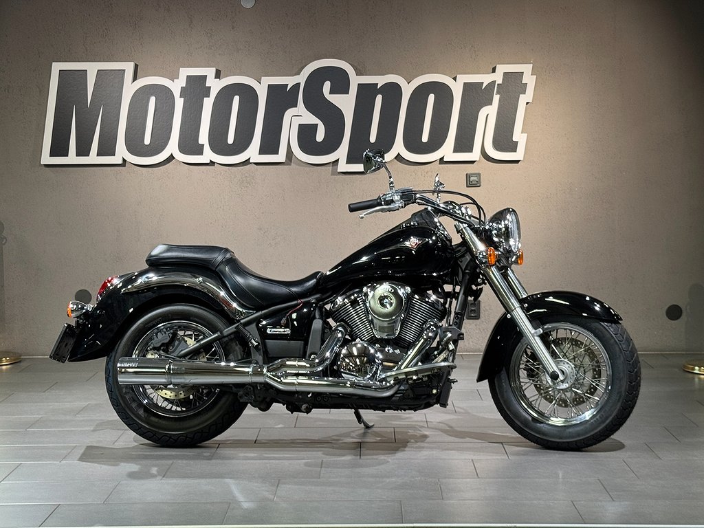 Kawasaki VN900 CLASSIC *VANCE & HINES