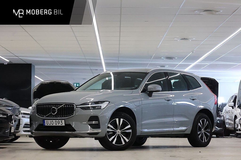 Volvo XC60 Recharge T6 AWD 350hk Core Pano Keyless Navi Drag