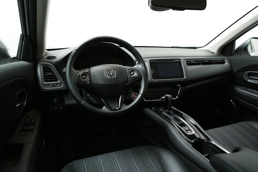 Honda HR-V 1,5 i-VTEC 131hk Executive NAVI ADAS Pano Aut 2018