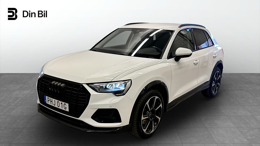 Audi Q3 35 TFSI Proline | Svart Optik