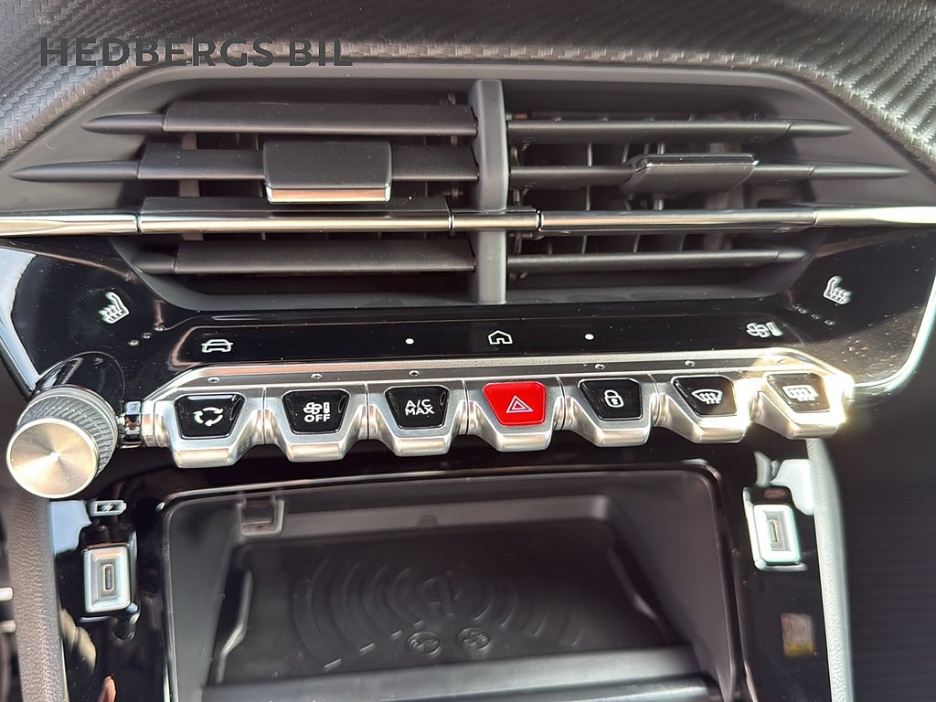 Peugeot 2008  GT 1.2 PureTech 130 AUT   ( DEMOBIL ) thumbnail