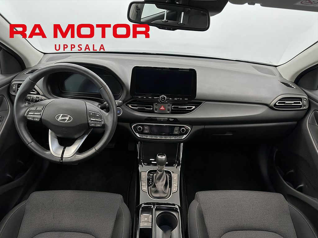 Hyundai i30 1,0 T-GDi DCT MHEV Essential Kombi CarPlay Kamera 2025