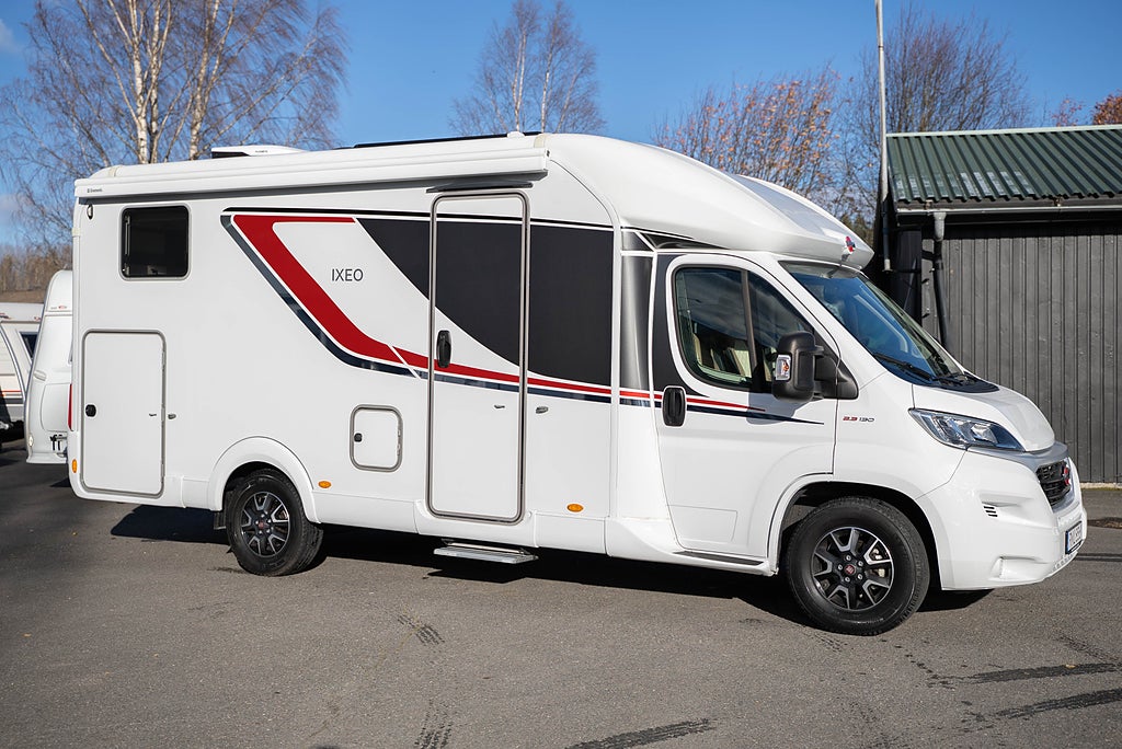 Bürstner T 690