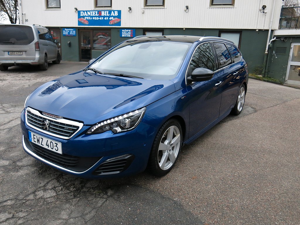 Peugeot 308 SW 2.0 BlueHDi EAT GT Line 180hk Pano Drag 