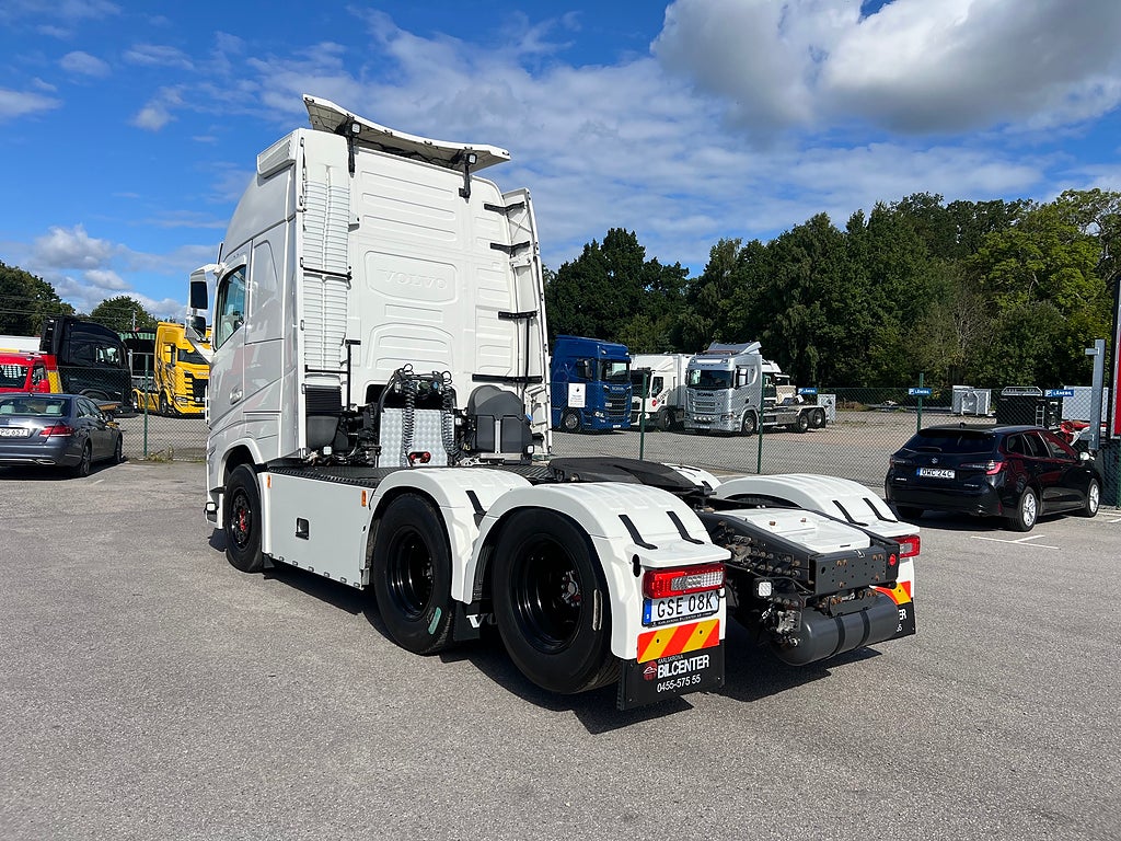 Volvo FH13 500 6x2 Dragbil med Hydraulik, Klädd hytt mm