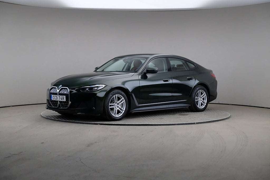 BMW i4 eDrive40 Skinn Kamera Adaptiv Fart