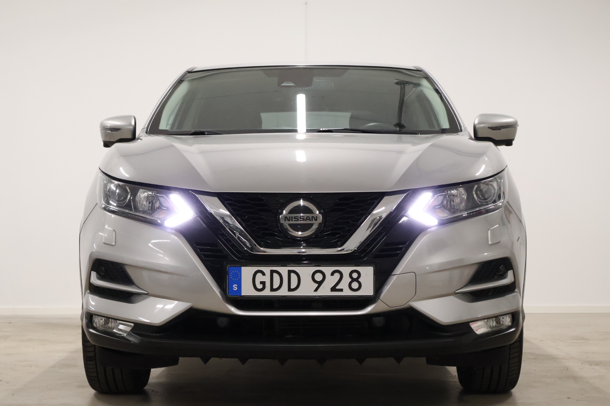 Nissan Qashqai 2018, bild 2/50