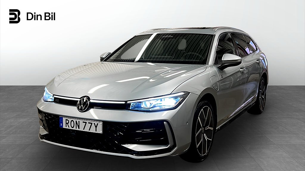 Volkswagen Passat EHYBRID 272 DSG6 R-LINE *PRIVATLEASING*