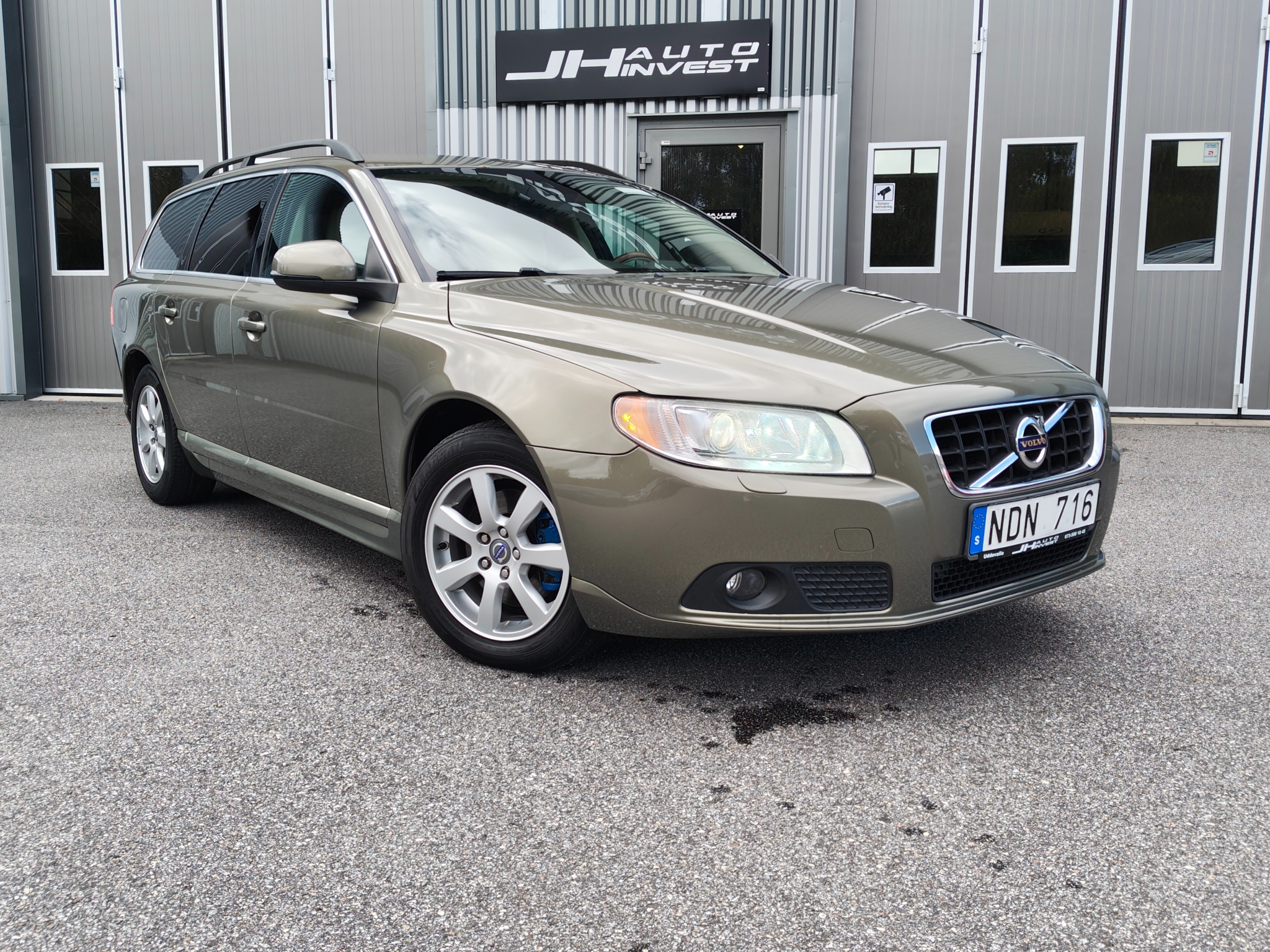 Volvo V70 2013, photo 2/10