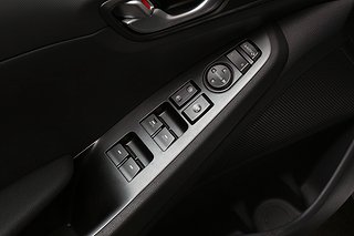 Halvkombi Hyundai IONIQ 8 av 18