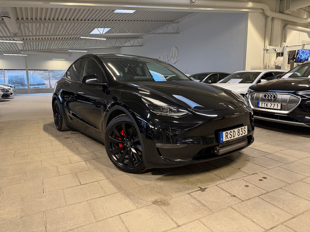 Tesla Model Y Performance AWD 534 hk Drag|Auto pilot