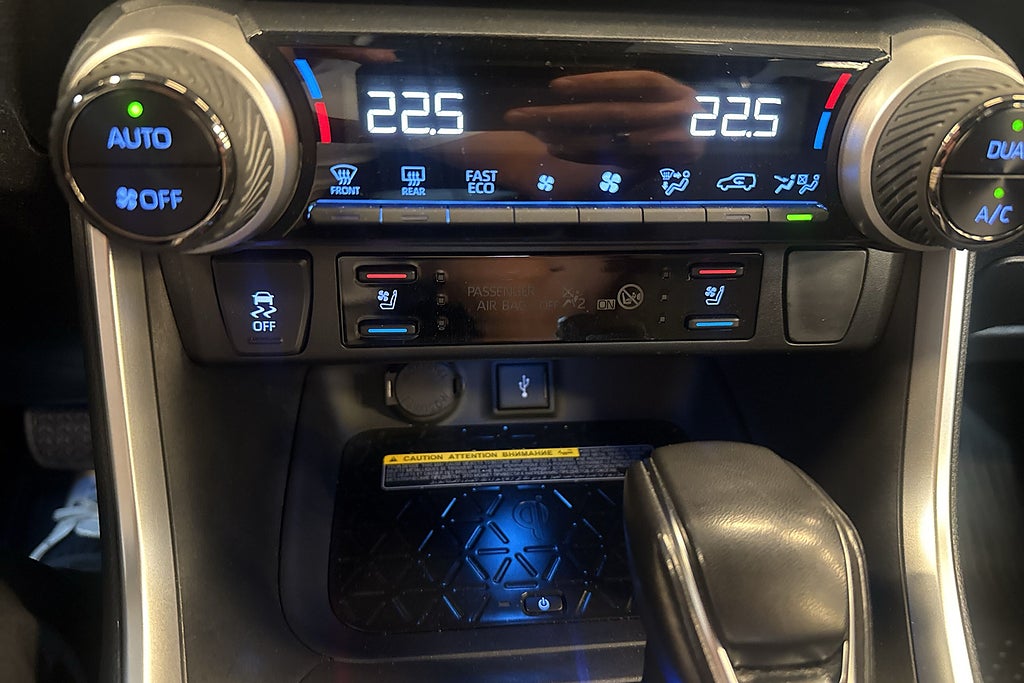 Toyota RAV4 2021