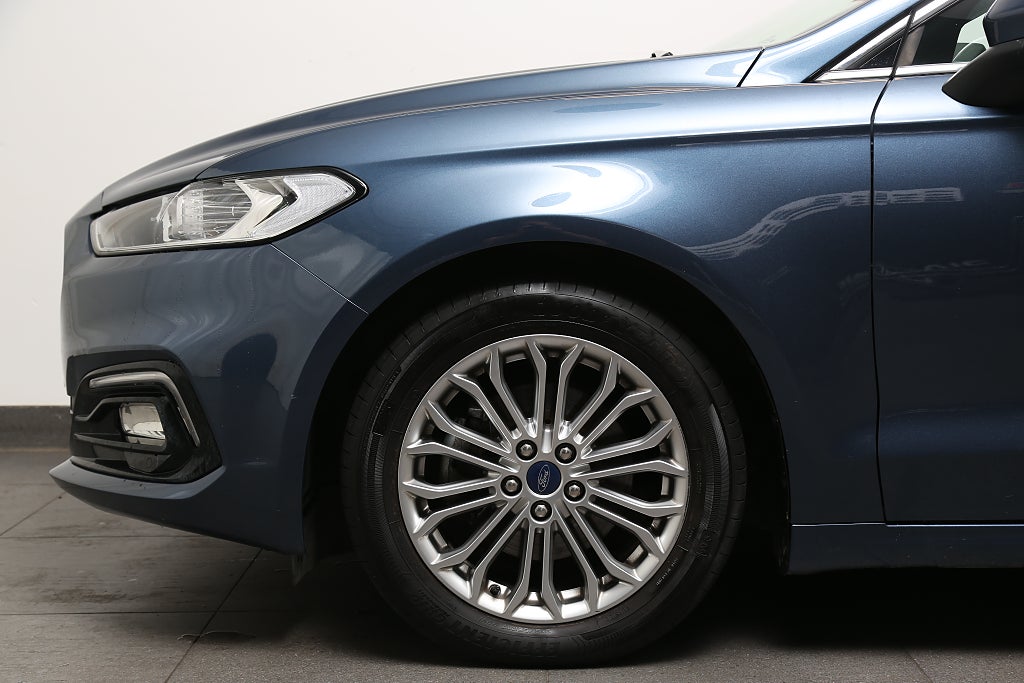 Ford Mondeo Hybrid E-CVT Titanium Aut 187hk Kombi Navi Dragkrok 2022