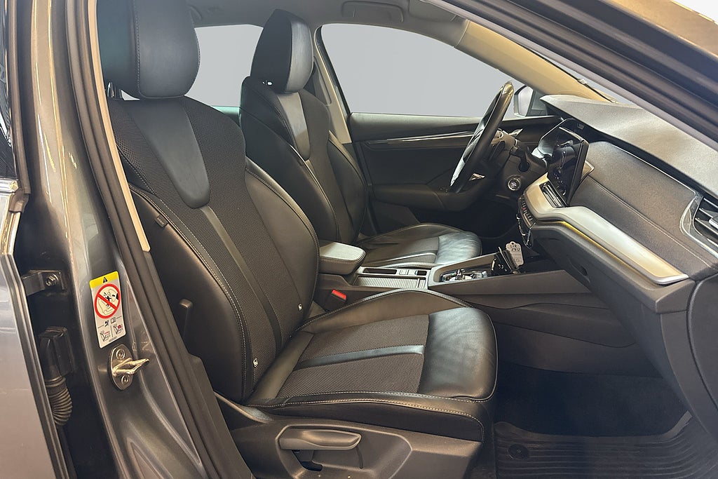 Skoda Octavia 2023