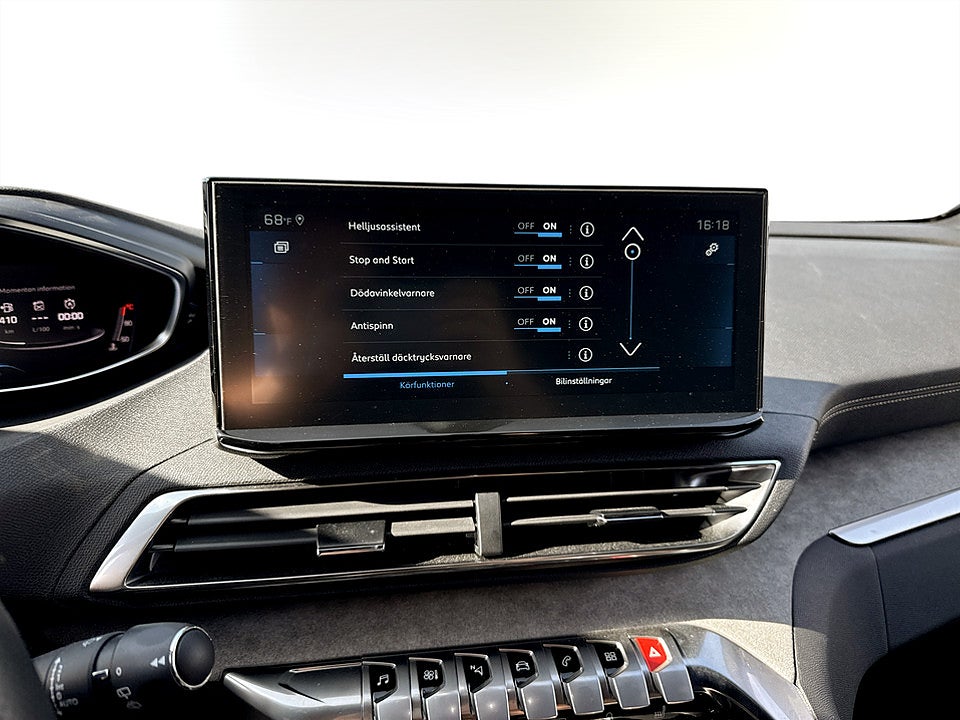 Bild på Peugeot 5008 GT 1.2 PT 130hk Aut 7-SITS B-KAMERA CARPLAY